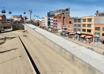 Carril de la Juan Pablo II, debajo del Distribuidor Río Seco, será habilitado. FOTO: GAMEA
