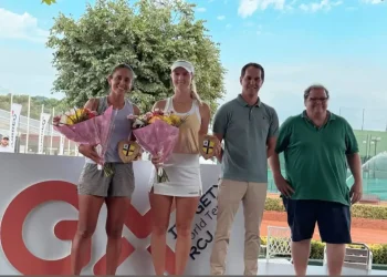 Noelia Zeballos conquista su tercer título de dobles en la temporada