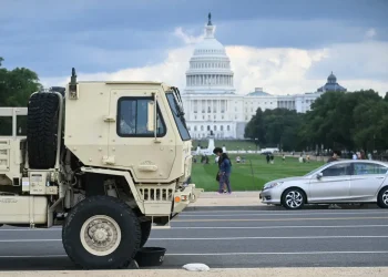 Hay vehículos militares cerca del Capitolio/AFP