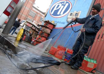 EPSAS incrementará las tarifas de quienes hagan mal uso del agua en La Paz