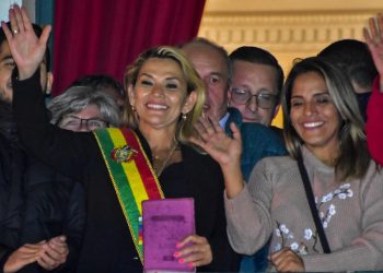 En carta a su hija, Áñez le dice que el MAS quiere incriminarla en ‘patrañas montadas’