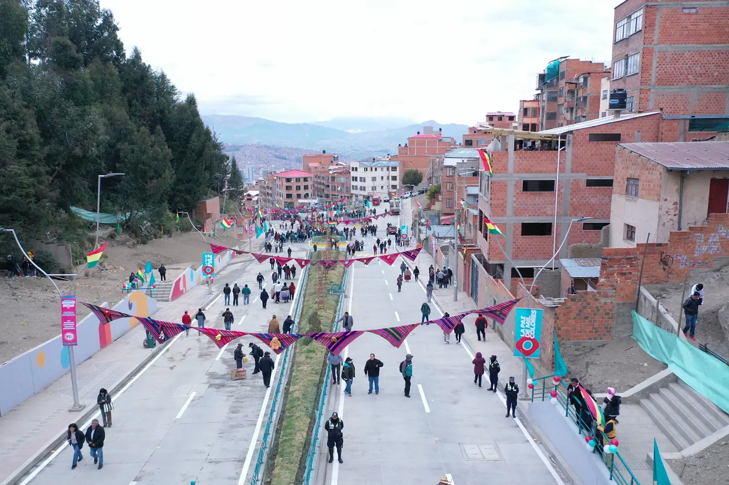 Llegó el día, es inaugurada la avenida Apumalla