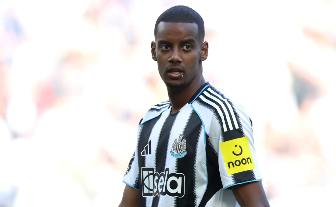 DT de Newcastle confirma ausencia de Isak para enfrentar a Liverpool