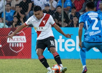 Always cae 1-0 ante Blooming y cede la punta al Tigre