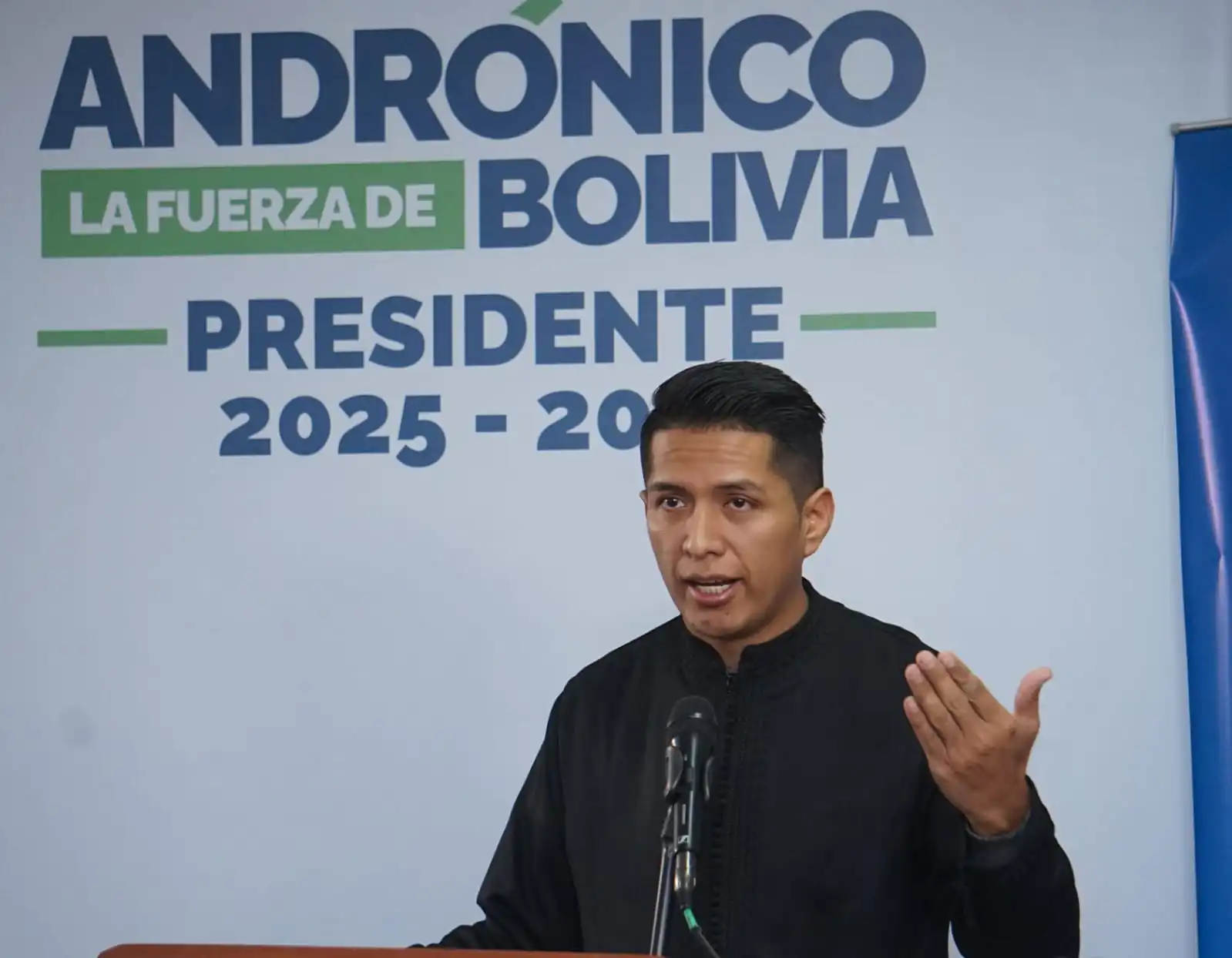 Andrónico penetra bastión evista pese a advertencias