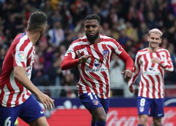 Atlético de Madrid se afianza en el podio con triunfo ante el Valencia