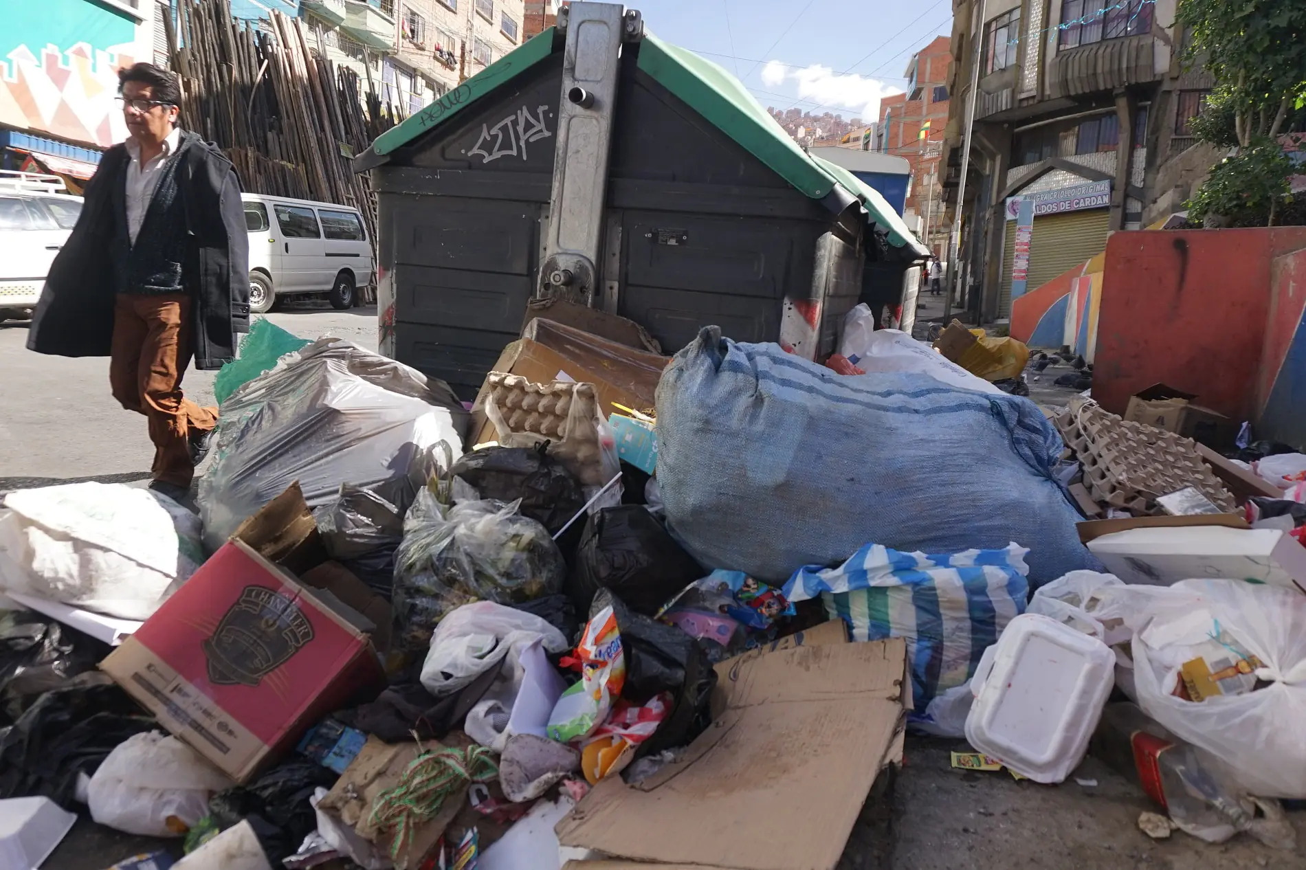 Alcaldía de La Paz gestiona el traslado de basura al relleno de El Alto
