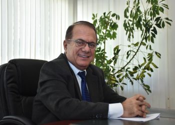 Luis Barbery es acusado por el presunto rapto de su madre; su abogado dice que son calumnias. Foto: CEPB