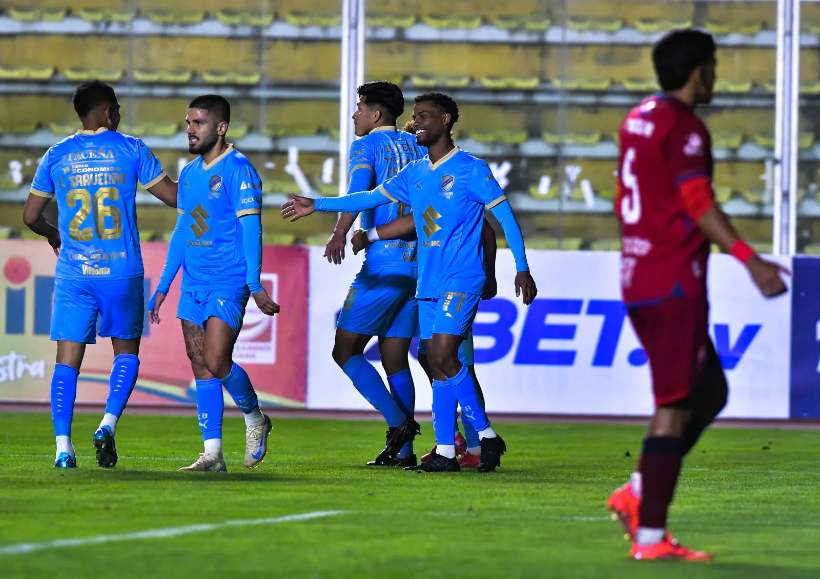 Bolívar golea 4-0 a Guabirá y toma coraje para Mineiro