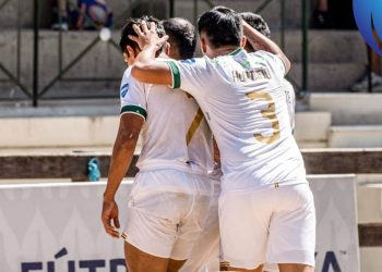 Bolivia vence a Colombia en la Copa América de fútbol playa y es segundo en el grupo B