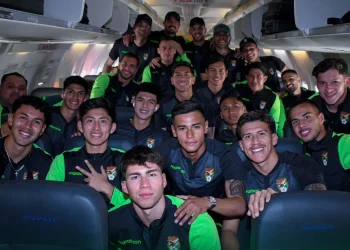 Bolivia va por una hazaña a Colombia, donde no marca ni suma