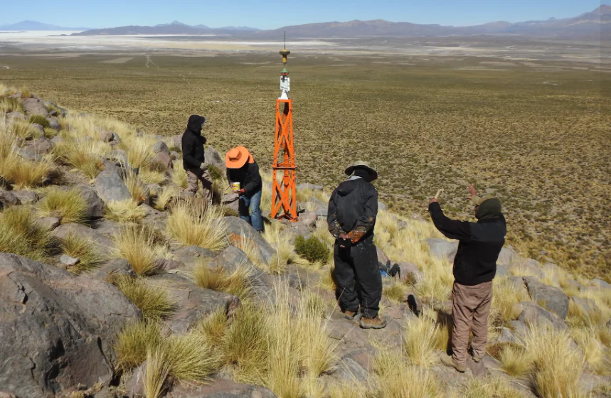 Bolivia y Chile reactivan trabajos de mantenimiento de hitos fronterizos