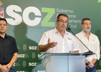Junto al vicegobernador, la Gobernación cruceña ratifica que Camacho gobernará desde Chonchocoro