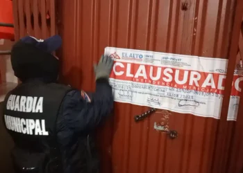 Alojamientos y centros nocturnos son clausurados en la Ceja de El Alto
