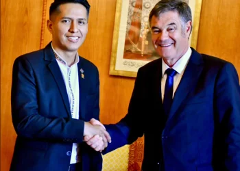 Presidente del Senado de Chile niega haber ofrecido un puerto a Andrónico