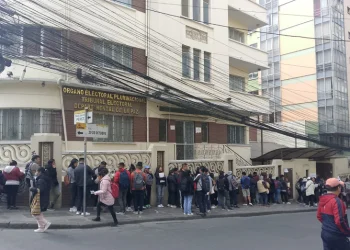 La Paz y Santa Cruz, con una alta cantidad de solicitudes de excusa de jurados electorales