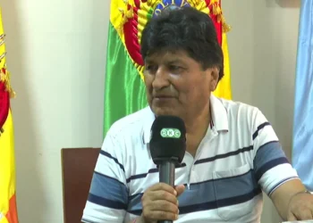 Evo afirma que el pueblo no extrañará a Arce ni a su Gobierno