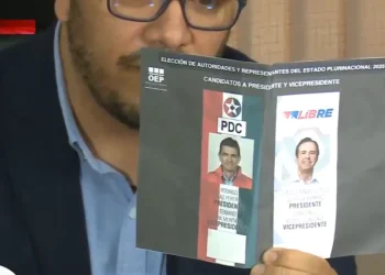 Vocal Ávila aclara que la papeleta para el voto en el exterior será la misma que la nacional