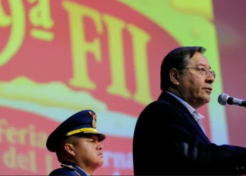 Arce llama a las urnas y afirma que ‘elegir es decidir el futuro de Bolivia’