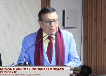 Paridad de género será obligatoria en binomios presidenciales desde 2030