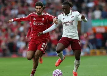 Clubes ingleses rompen el mercado de fichajes con 4.000 millones USD