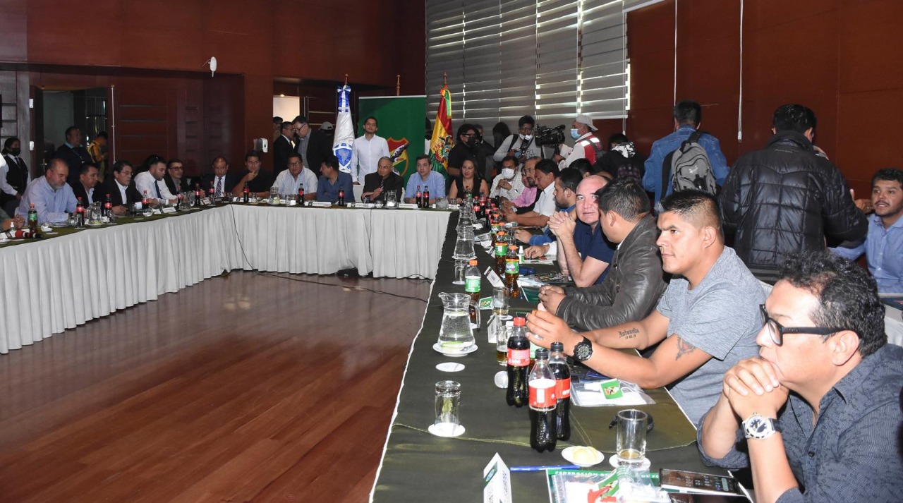 Los clubes apuntan a dos torneos en este 2023