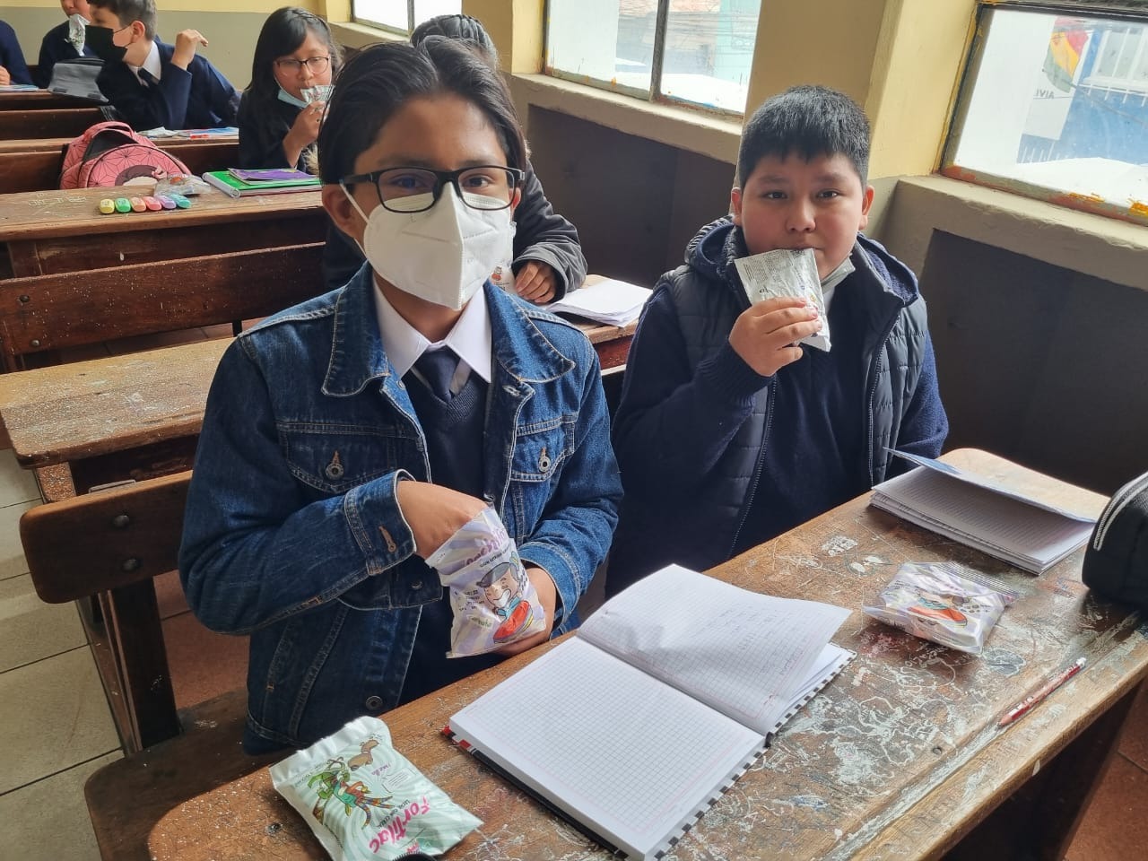El desayuno escolar estuvo presente desde el primer día de clases en La Paz y El Alto