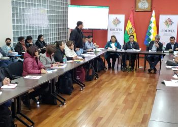 Maestros y Educación reinstalan el diálogo