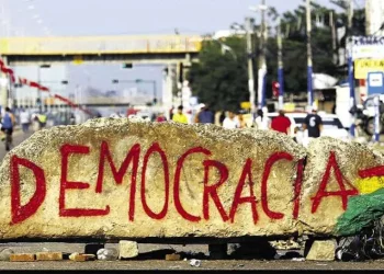 Bolivia: 43 años defendiendo la democracia con el voto