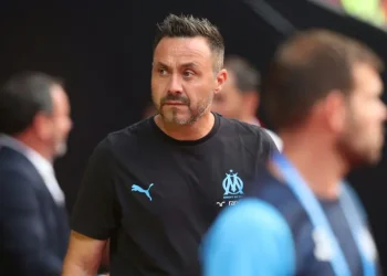 En medio del huracán, el Marsella recibe al ambicioso París FC