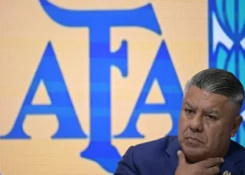 AFA y River rechazan medida de Milei que aumenta impuestos a clubes