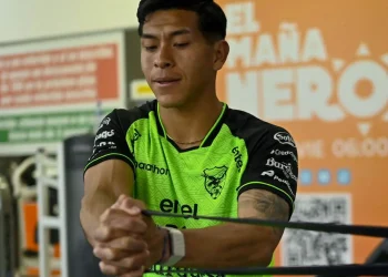 Ervin Vaca: ‘Nos jugamos la gloria y el pase’
