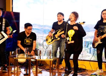 Los músicos que ofrecerán el 'Especial a Selena', hoy a las 20.00, en el Teatro Nuna de la zona Sur de La Paz.