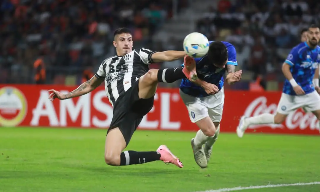 Central Córdoba iguala con Cerro Largo en la Sudamericana