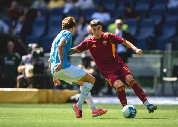 La Roma gana el derbi a la Lazio con gol de Pellegrini