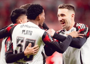 Flamengo por el remate ante Inter en los octavos de la Libertadores