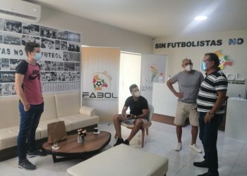 Las oficinas de Fabol quedan precintadas en Santa Cruz