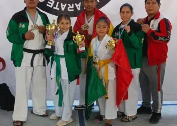 Bolivia cosecha tres oros en el Open Iquique de karate kyokushin