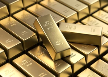 El oro resiste y se mantiene en torno a $us 3.380 la onza