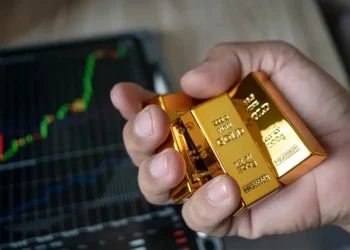El oro sube y se acerca a nuevo récord histórico