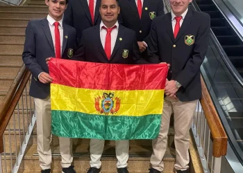MacLean sufre lesión y Patiño toma su lugar para la Copa Los Andes