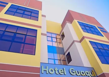Guaqui estrenará complejo turístico en el lago Titicaca