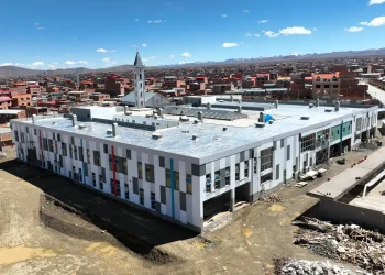 Obras del hospital Qullañ Uta de El Alto llegan al 85% de avance