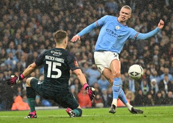 City aplasta 6-0 a Burnley en cuartos de Copa FA, con triplete de Haaland