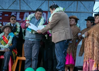 Fejuve Norte El Alto logra su legalidad con su personería jurídica