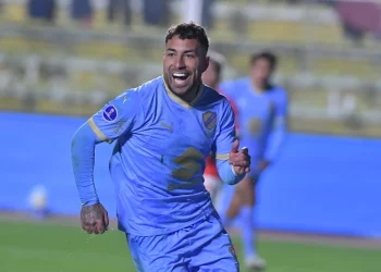 Bolívar venció 2-0 a Cienciano y toma ventaja en la Sudamericana