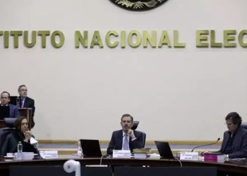 Para Córdova y Murayama esta reforma tiene "ingredientes envenenados" . Foto: Europa Press
