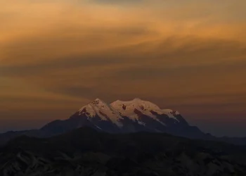 La Paz no es una ciudad, es una llama encendida
