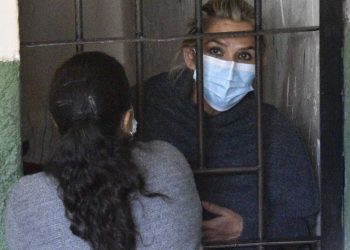 Hija de Añez demanda juicio de responsabilidades para su madre, a dos años de su aprehensión