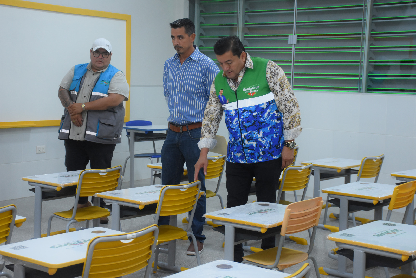 Retorno a clases en Santa Cruz se da en medio de una ola de dengue